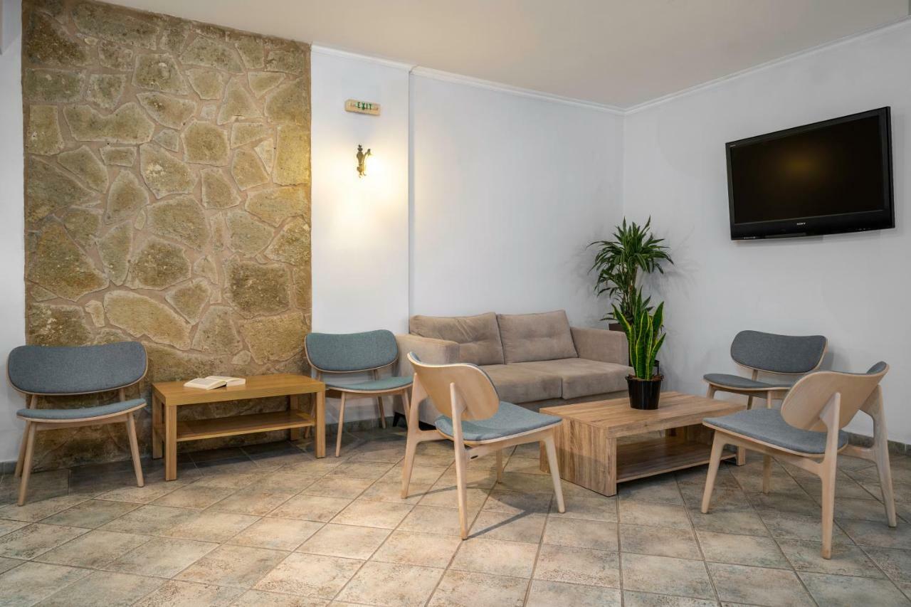 Amaryllis Hotel Kalamákion Eksteriør billede